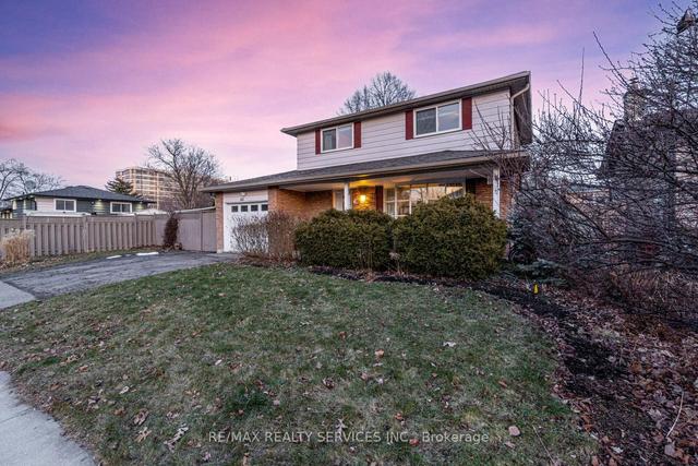 62 Ambleside Dr, House detached with 4 bedrooms, 3 bathrooms and 5 parking in Brampton ON | Image 12