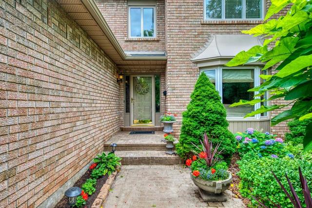 1270 Fairmeadow Tr, House detached with 4 bedrooms, 4 bathrooms and 6 parking in Oakville ON | Image 23