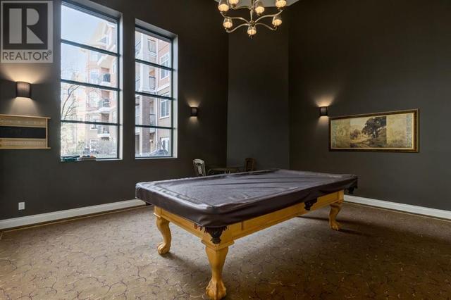 Billiards Room | Image 24