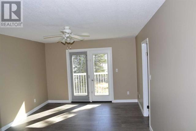 13605 92 Street, House detached with 4 bedrooms, 3 bathrooms and 2 parking in Peace River AB | Image 13