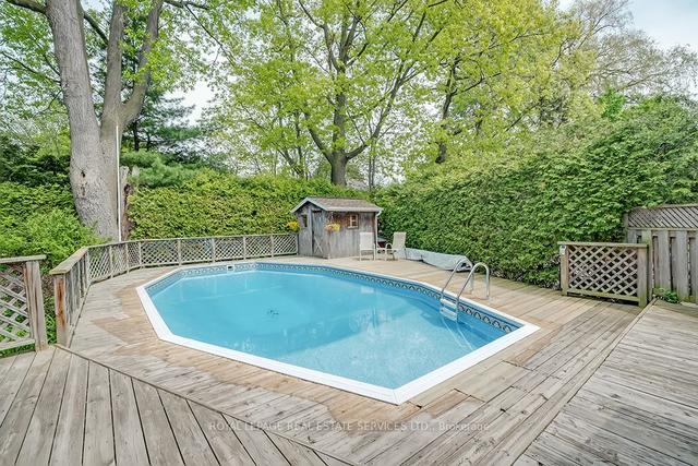 129 Sparling Crt, House detached with 3 bedrooms, 2 bathrooms and 8 parking in Oakville ON | Image 27