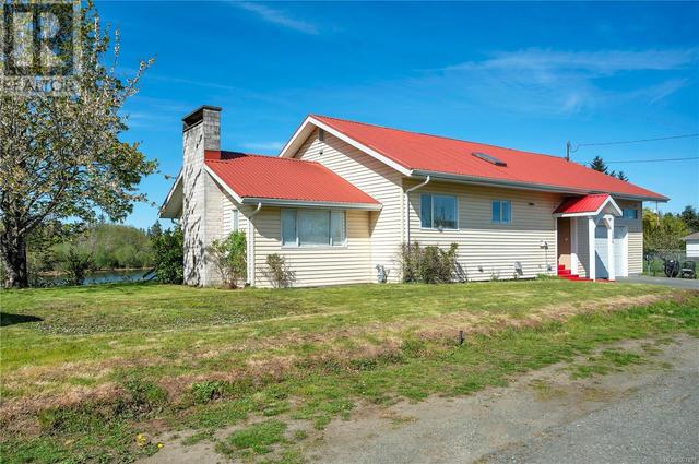 1590 20th Ave, House detached with 3 bedrooms, 2 bathrooms and 3 parking in Campbell River BC | Image 11