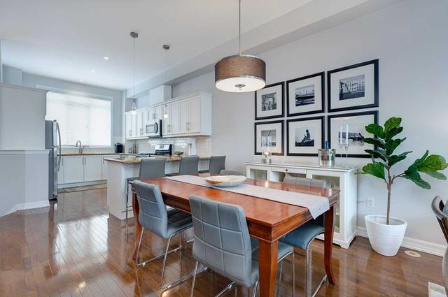 7 Tompkins Mews, House attached with 3 bedrooms, 2 bathrooms and 2 parking in Toronto ON | Image 25
