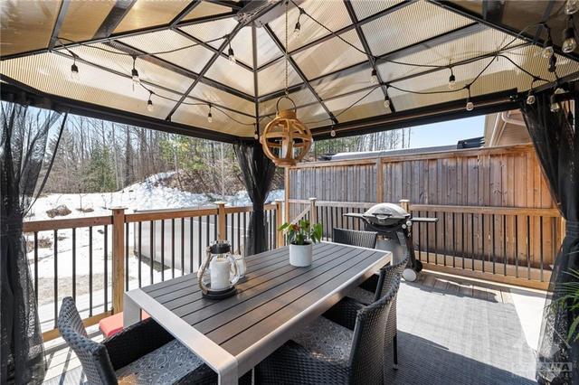100 Lionel Private, Townhouse with 2 bedrooms, 3 bathrooms and 3 parking in Ottawa ON | Image 28