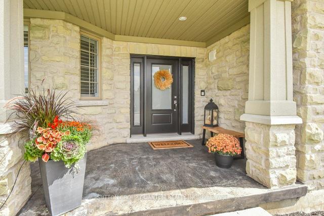 422 Deer Ridge Dr, House detached with 3 bedrooms, 5 bathrooms and 5 parking in Kitchener ON | Image 23