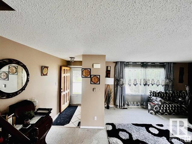 11441 162a Av Nw, House detached with 4 bedrooms, 2 bathrooms and 4 parking in Edmonton AB | Image 9