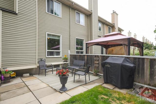 6872 Bilberry Drive, Townhouse with 3 bedrooms, 3 bathrooms and 3 parking in Ottawa ON | Image 28