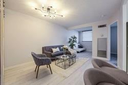 914 - 1055 Bay St, Condo with 1 bedrooms, 1 bathrooms and 1 parking in Toronto ON | Image 14