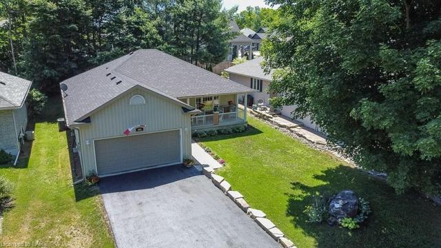 565 Lorne Street, House detached with 3 bedrooms, 2 bathrooms and 6 parking in Gravenhurst ON | Image 24