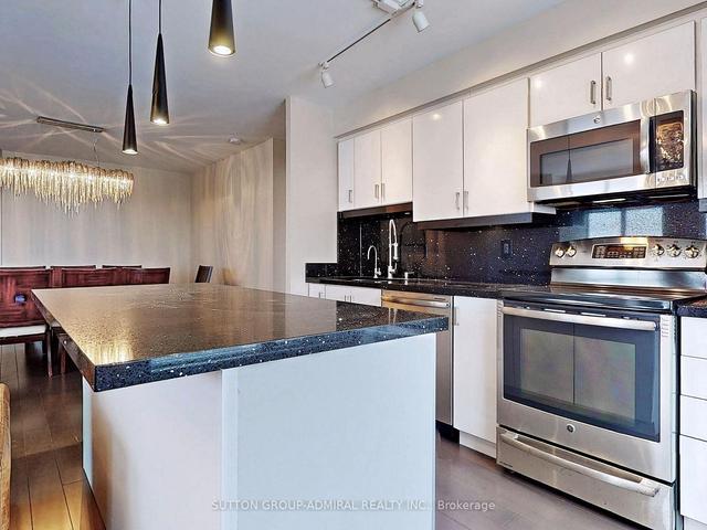 ph #803 - 801 Sheppard Ave W, Condo with 2 bedrooms, 2 bathrooms and 1 parking in Toronto ON | Image 6