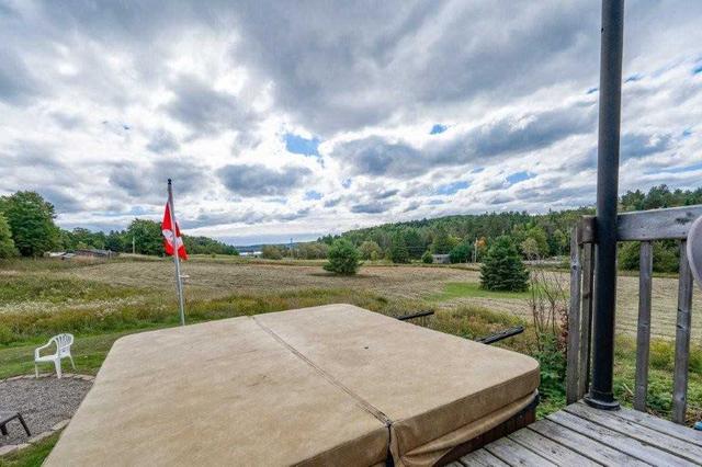 560 Rowanwood Rd, House detached with 3 bedrooms, 2 bathrooms and 5 parking in Huntsville ON | Image 28