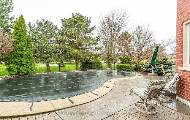 6 Davis Cres, House detached with 4 bedrooms, 4 bathrooms and 6 parking in Halton Hills ON | Image 27