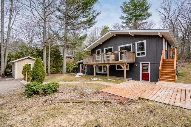 703 Lafontaine Rd, House detached with 4 bedrooms, 2 bathrooms and 6 parking in Tiny ON | Image 1