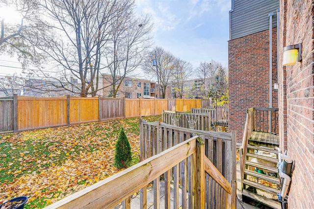 76 Dutch Myrtle Way, Townhouse with 3 bedrooms, 4 bathrooms and 2 parking in Toronto ON | Image 17