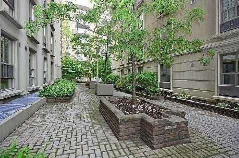 405 - 80 Charles St E, Condo with 1 bedrooms, 1 bathrooms and null parking in Toronto ON | Image 6