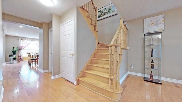 78 Lucien St, House detached with 4 bedrooms, 3 bathrooms and 3 parking in Markham ON | Image 6