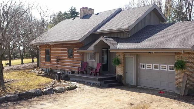 8599 Concession Rd 6, Home with 3 bedrooms, 3 bathrooms and 11 parking in Mapleton ON | Image 12