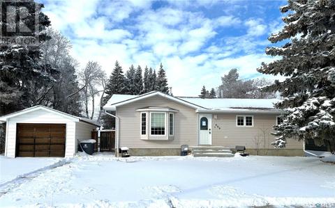 609 - 609 2nd Street W, House detached with 4 bedrooms, 2 bathrooms and null parking in Wilkie SK | Card Image