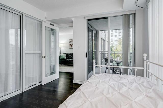302 - 18 Hollywood Ave, Condo with 1 bedrooms, 1 bathrooms and 1 parking in Toronto ON | Image 24
