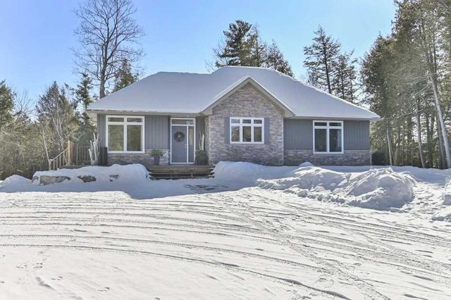 1334 Slab St, House detached with 2 bedrooms, 3 bathrooms and 15 parking in Centre Hastings ON | Image 1
