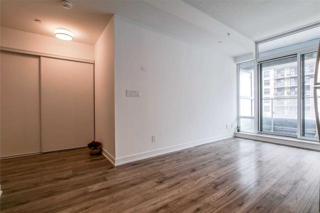 327 - 621 Sheppard Ave E, Condo with 1 bedrooms, 1 bathrooms and 0 parking in Toronto ON | Image 2