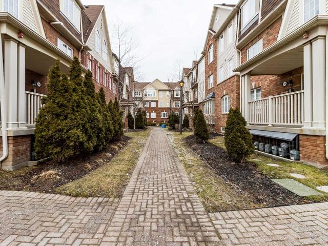 3 - 700 Neighbourhood Circ, Townhouse with 2 bedrooms, 2 bathrooms and 2 parking in Mississauga ON | Image 12