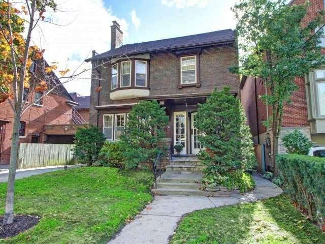 169 Balmoral Ave, House detached with 6 bedrooms, 4 bathrooms and 4 parking in Toronto ON | Image 1