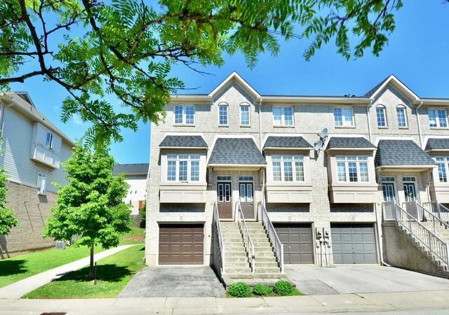 31 - 5080 Fairview St, House attached with 2 bedrooms, 2 bathrooms and 2 parking in Burlington ON | Card Image