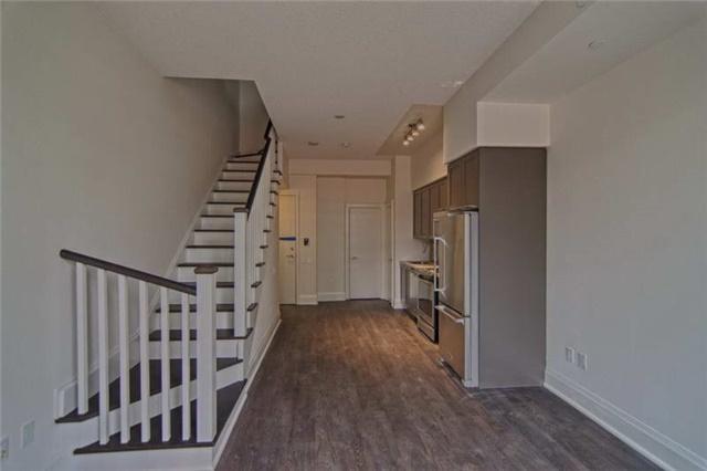 Th13 - 30 Roehampton Ave, Townhouse with 2 bedrooms, 2 bathrooms and 1 parking in Toronto ON | Image 5