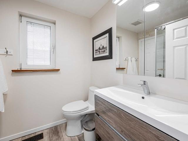 112 Sylvan Ave, House detached with 3 bedrooms, 3 bathrooms and 8 parking in Toronto ON | Image 9