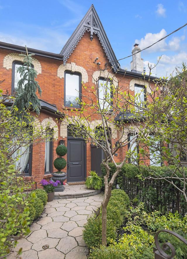 79 Hazelton Ave, House attached with 4 bedrooms, 5 bathrooms and 1.5 parking in Toronto ON | Image 1