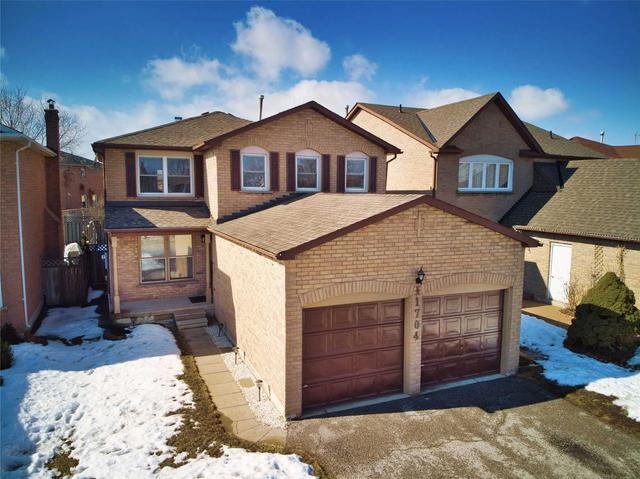 1704 Woodside Lane, House detached with 4 bedrooms, 4 bathrooms and 6 parking in Pickering ON | Image 1