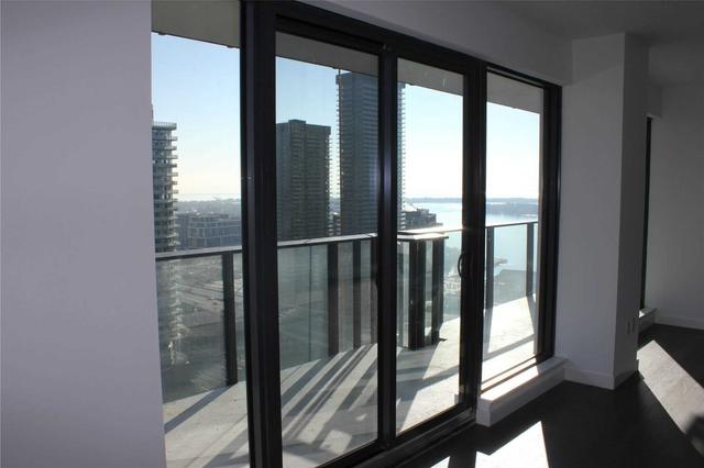 2607 - 75 The Esplanade Ave, Condo with 3 bedrooms, 2 bathrooms and 1 parking in Toronto ON | Image 23