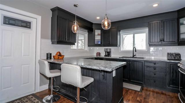 1798 Penetanguishene Rd, House detached with 3 bedrooms, 2 bathrooms and 11 parking in Oro Medonte ON | Image 6