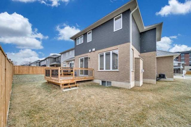 939 Downing Dr, House detached with 3 bedrooms, 3 bathrooms and 4 parking in Woodstock ON | Image 28