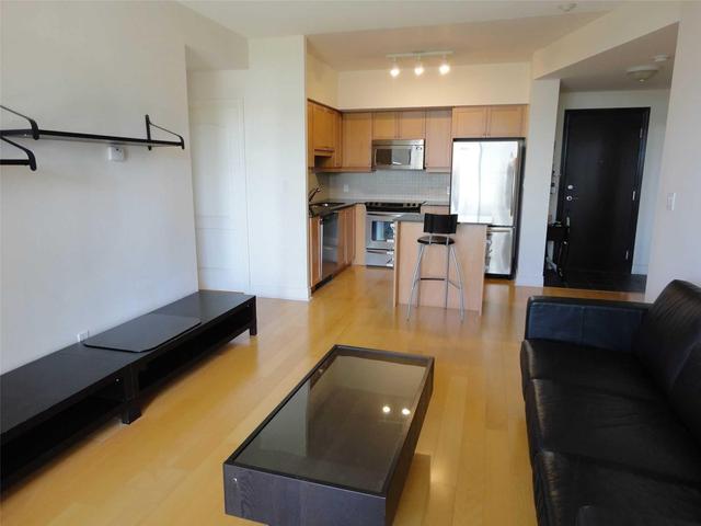 1004 - 1105 Leslie St, Condo with 2 bedrooms, 2 bathrooms and 1 parking in Toronto ON | Image 2