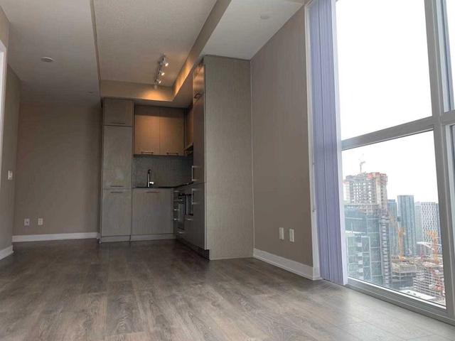 4106 - 87 Peter St, Condo with 1 bedrooms, 1 bathrooms and 0 parking in Toronto ON | Image 9