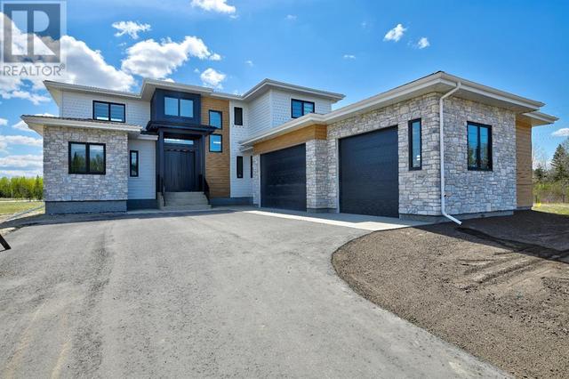 7967 Willow Grove Way, House detached with 4 bedrooms, 3 bathrooms and 6 parking in Grande Prairie County No. 1 AB | Card Image