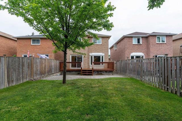 26 Marchwood Cres, House detached with 3 bedrooms, 4 bathrooms and 5 parking in Richmond Hill ON | Image 32