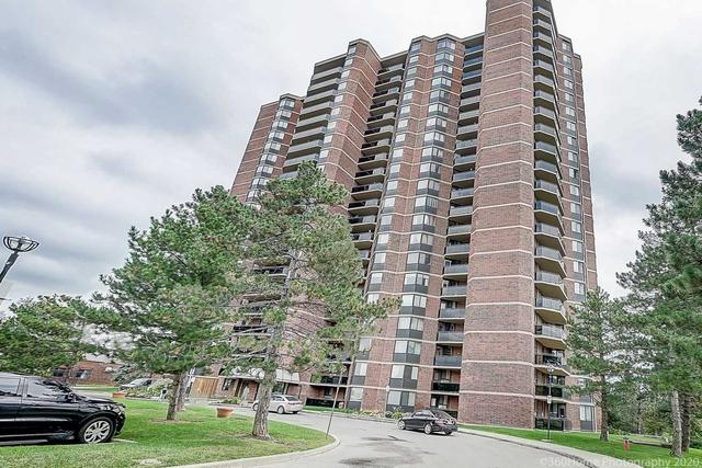 708 - 234 Albion Rd, Condo with 3 bedrooms, 2 bathrooms and 1 parking in Toronto ON | Image 12