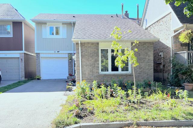 16 Newington Cres, House detached with 3 bedrooms, 3 bathrooms and 3 parking in Toronto ON | Image 1