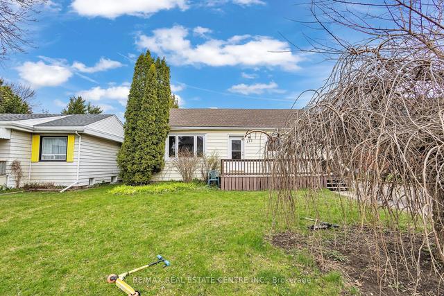 112 Kehl St, House detached with 2 bedrooms, 1 bathrooms and 7 parking in Kitchener ON | Image 31