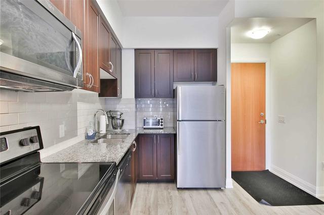 223 - 2800 Keele St, Condo with 1 bedrooms, 1 bathrooms and 1 parking in Toronto ON | Image 2