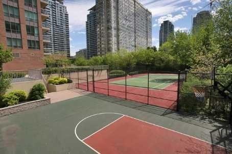 2215 - 156 Enfield Pl, Condo with 2 bedrooms, 2 bathrooms and 1 parking in Mississauga ON | Image 13