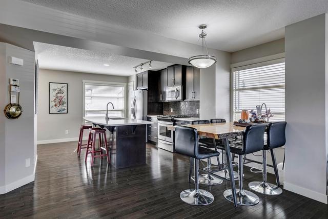 35 Aspen Hills Green Sw, Home with 2 bedrooms, 2 bathrooms and 2 parking in Calgary AB | Image 17