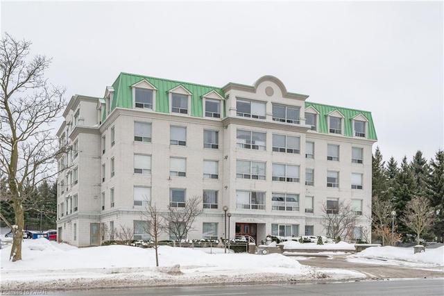 502 - 405 Erb Street W, House attached with 2 bedrooms, 2 bathrooms and null parking in Waterloo ON | Image 2