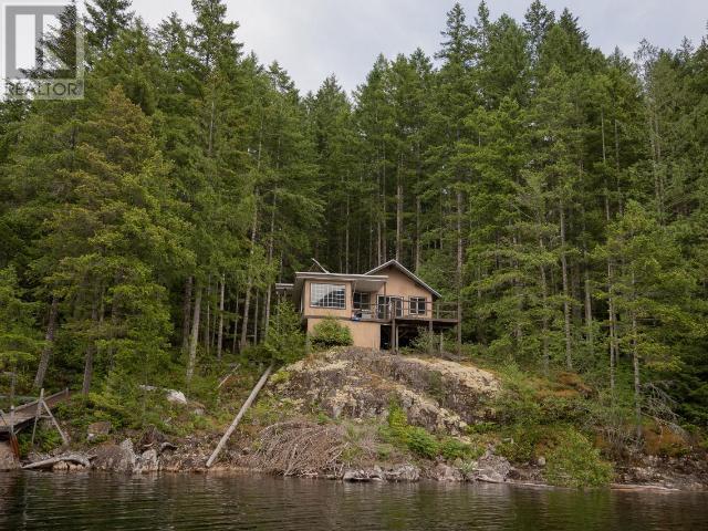 9302 Powell Lake, House detached with 3 bedrooms, 1 bathrooms and null parking in Powell River B BC | Image 35