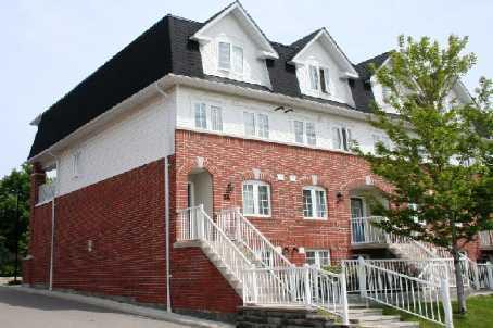 th24 - 593 Kennedy Rd, Townhouse with 3 bedrooms, 2 bathrooms and 1 parking in Toronto ON | Image 1