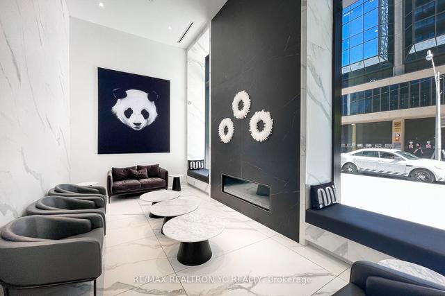 2414 - 20 Edward St, Condo with 1 bedrooms, 1 bathrooms and 0 parking in Toronto ON | Image 28