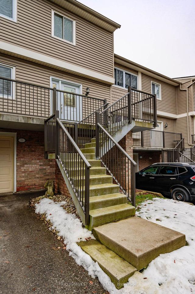 21 - 295 Water St, Condo with 3 bedrooms, 3 bathrooms and 2 parking in Guelph ON | Image 40